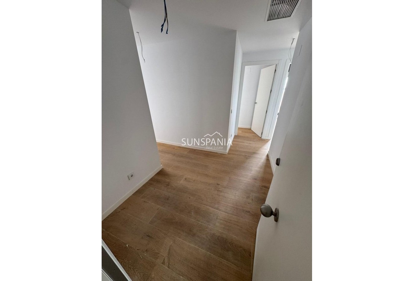 Obra nueva - Ático -
Alicante - Benalua