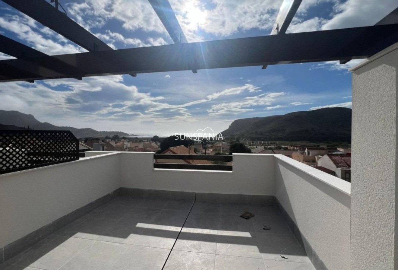 New Build - Townhouse -
La Union - centro