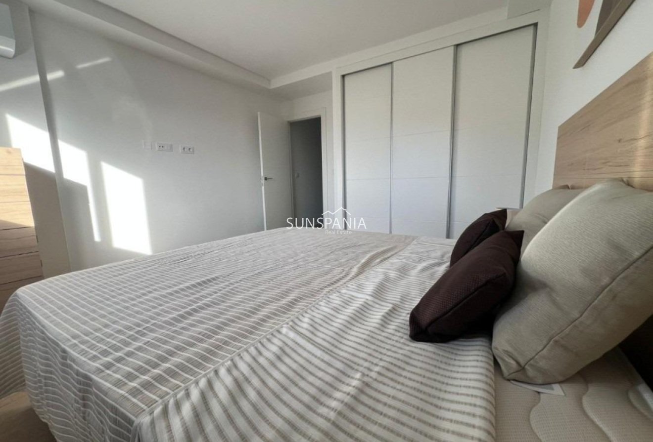 New Build - Townhouse -
La Union - centro