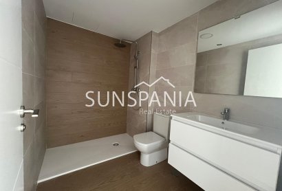 New Build - Townhouse -
La Union - centro