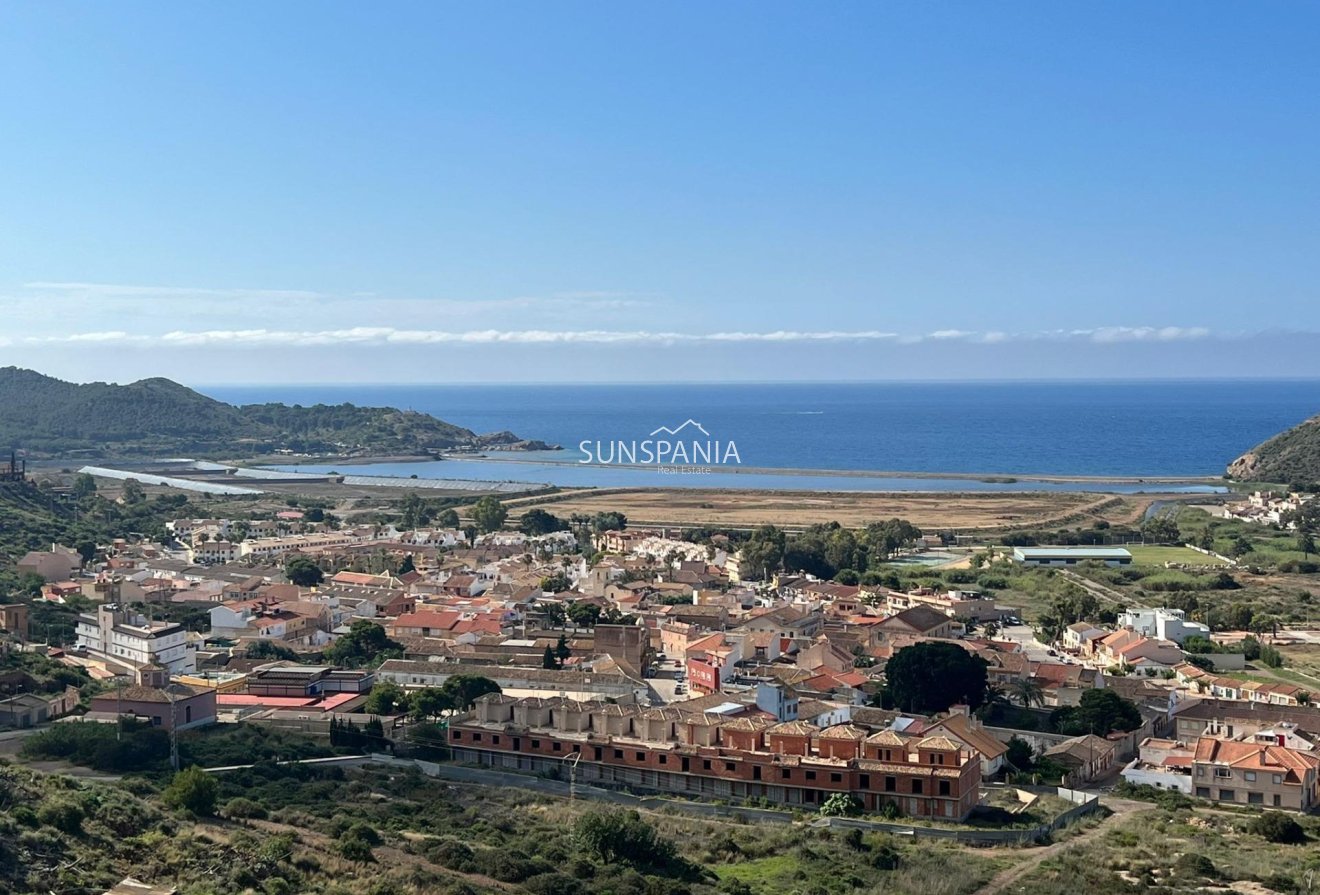 New Build - Townhouse -
La Union - centro