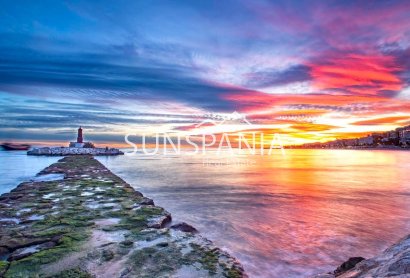 Obra nueva - Piso -
Villajoyosa - Cala de Finestrat