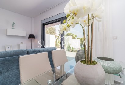 Obra nueva - Piso -
Torrevieja - Los Balcones