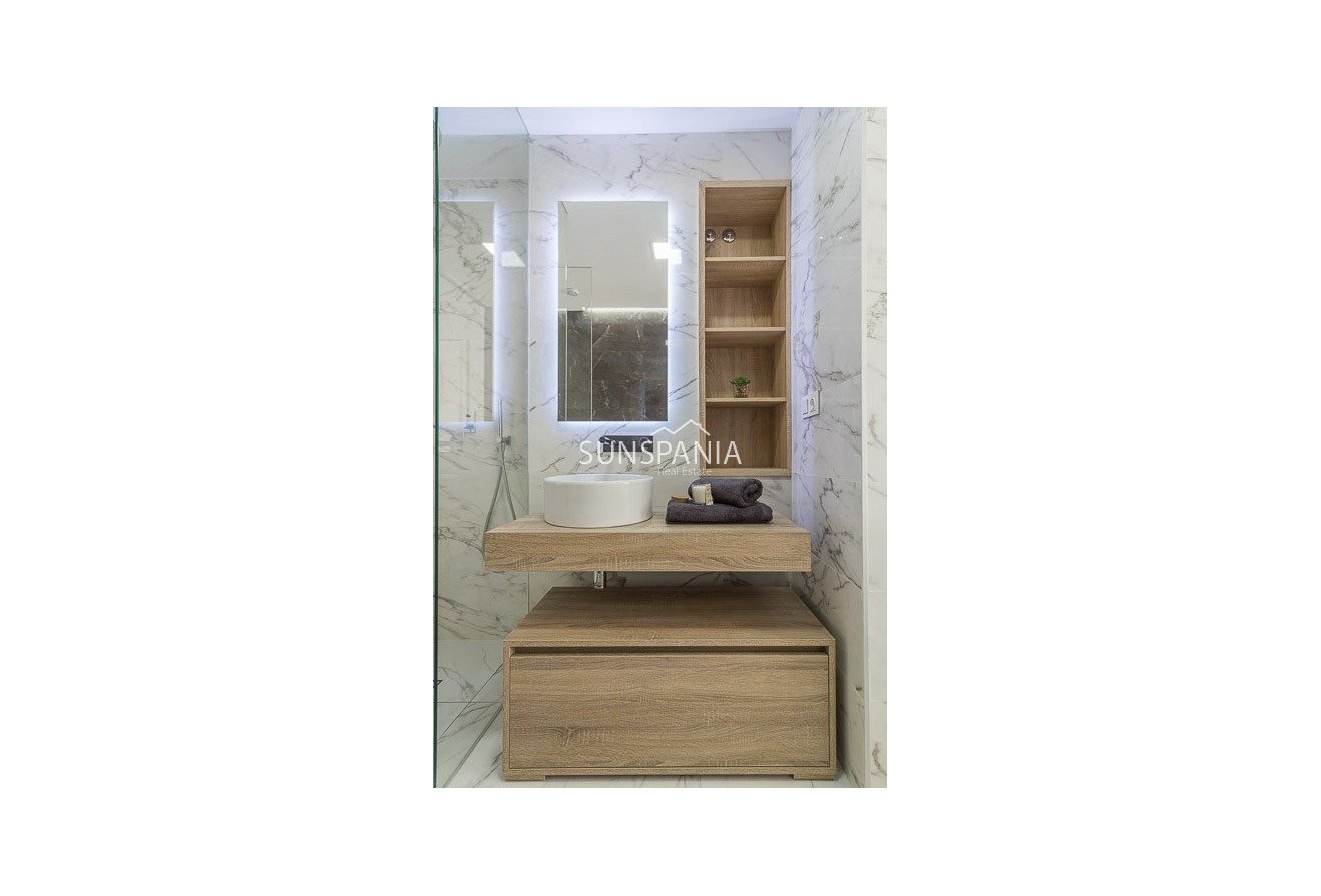 Obra nueva - Piso -
Torrevieja - Los Balcones