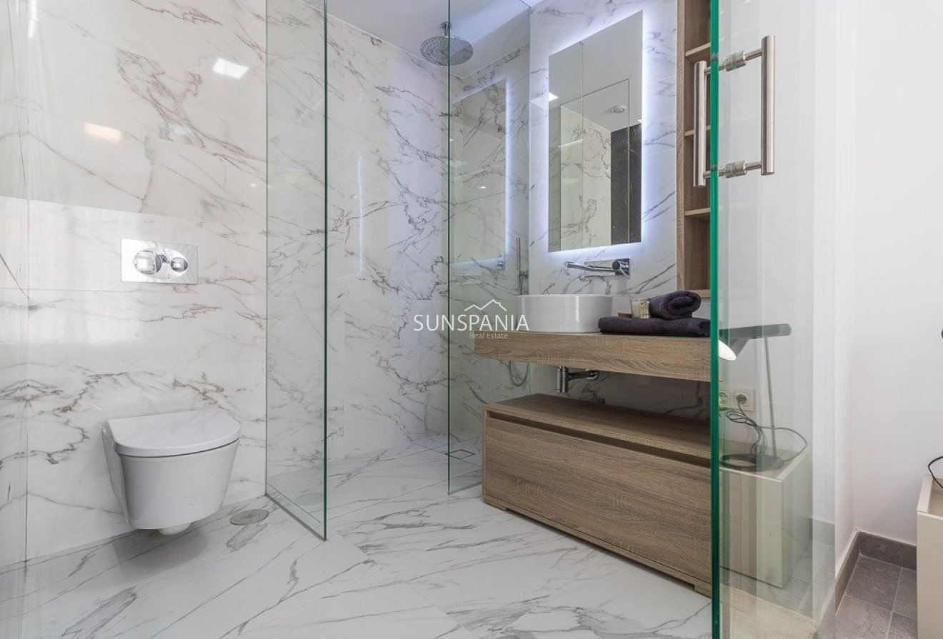 Obra nueva - Piso -
Torrevieja - Los Balcones