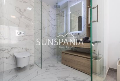 Obra nueva - Piso -
Torrevieja - Los Balcones