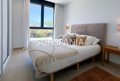 Obra nueva - Chalet -
Polop - PAU 1