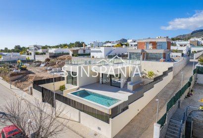 Obra nueva - Chalet -
Polop - La Alberca