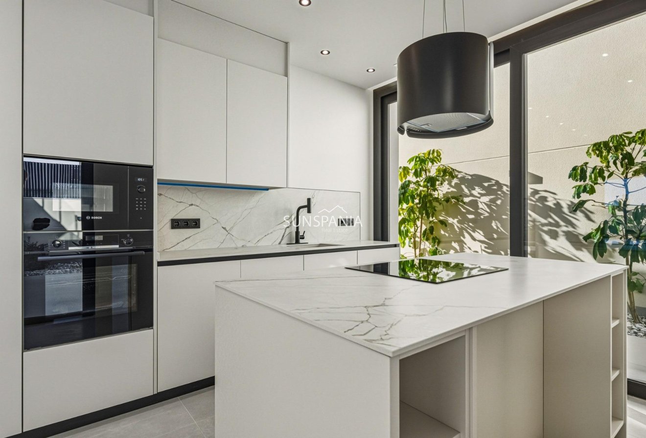 Obra nueva - Chalet -
Polop - La Alberca