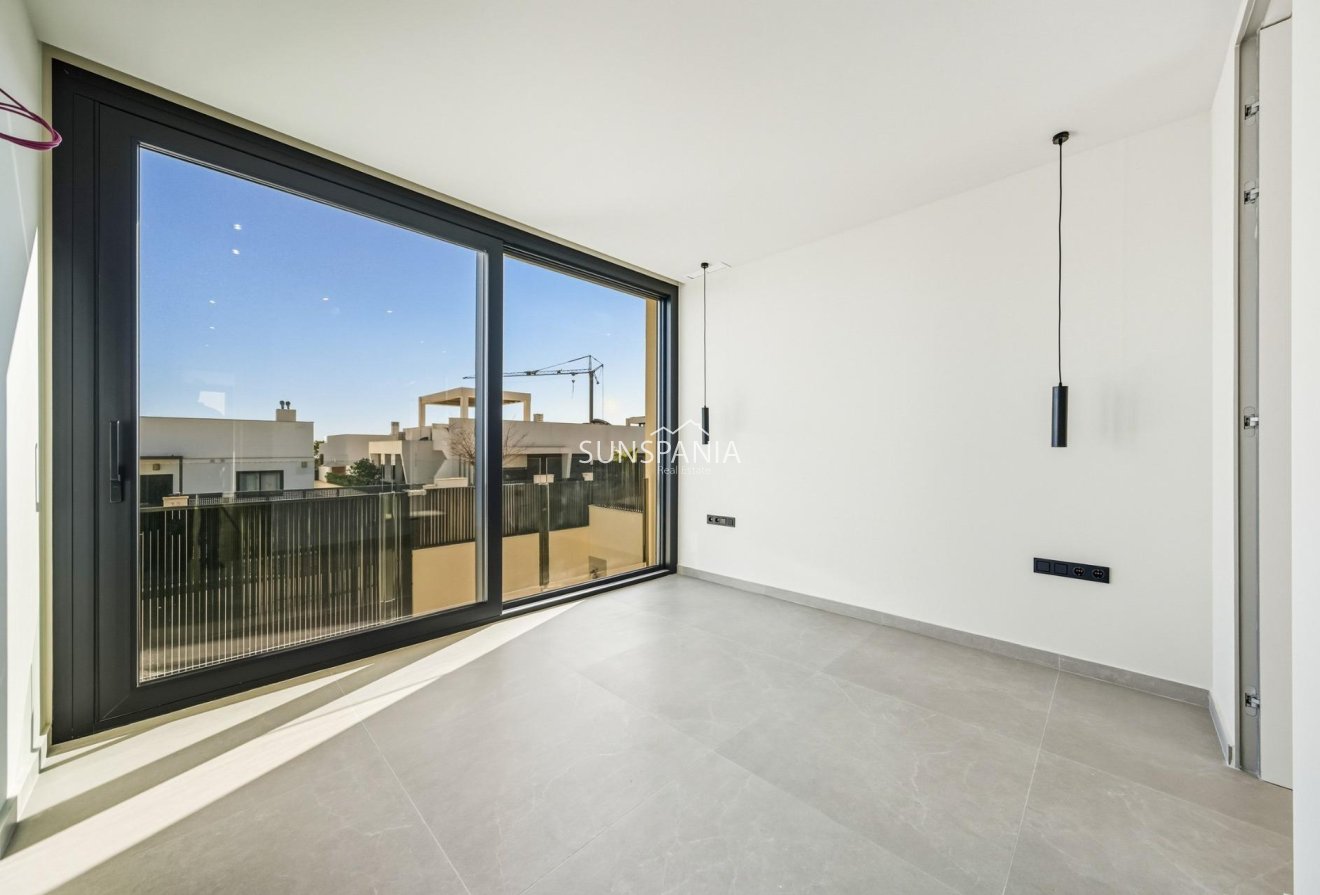 Obra nueva - Chalet -
Polop - La Alberca