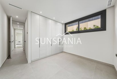 Obra nueva - Chalet -
Polop - La Alberca