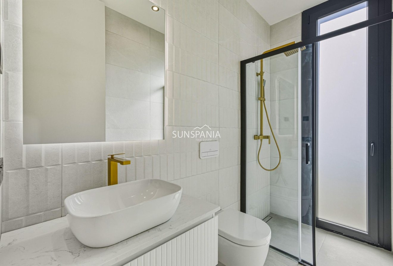 Obra nueva - Chalet -
Polop - La Alberca