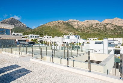 Obra nueva - Chalet -
Polop - La Alberca