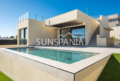 Obra nueva - Chalet -
Polop - La Alberca