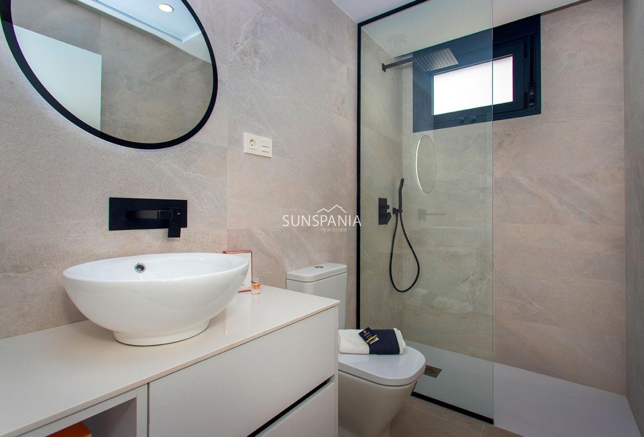 Obra nueva - Chalet -
Sucina