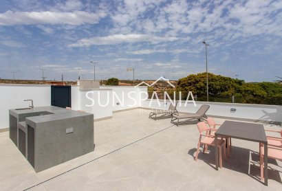 Obra nueva - Chalet -
Sucina