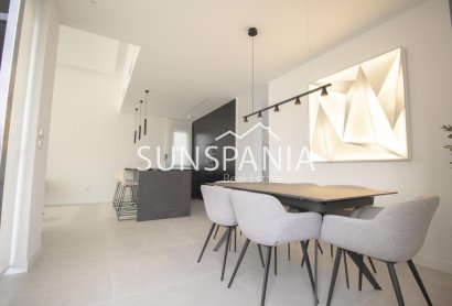 Obra nueva - Chalet -
Finestrat - Puig Campana Golf