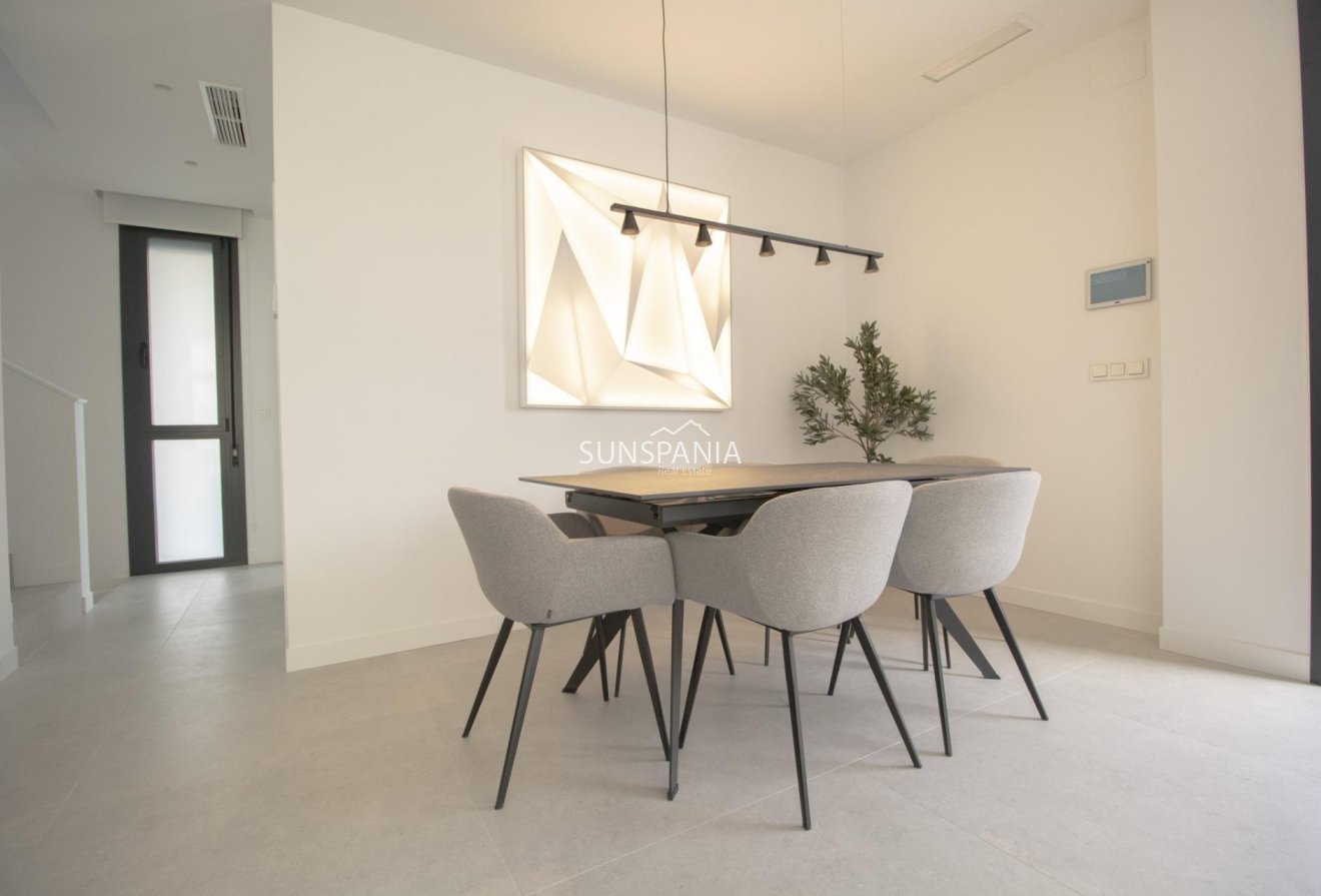 Obra nueva - Chalet -
Finestrat - Puig Campana Golf