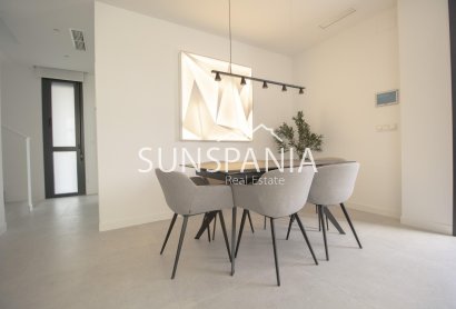 Obra nueva - Chalet -
Finestrat - Puig Campana Golf