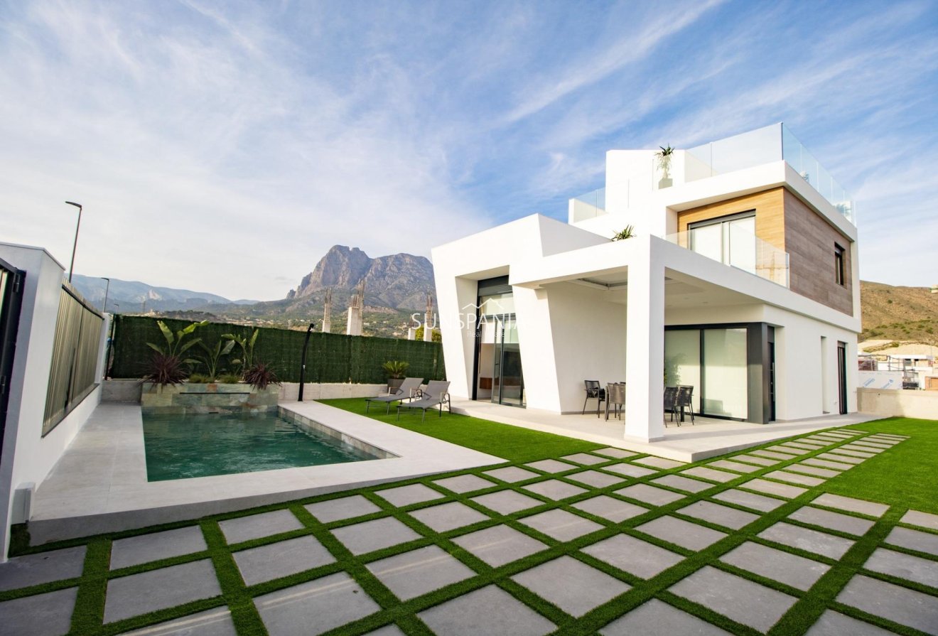 Obra nueva - Chalet -
Finestrat - Puig Campana Golf