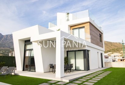 Obra nueva - Chalet -
Finestrat - Puig Campana Golf