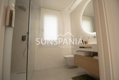 Obra nueva - Chalet -
Finestrat - Puig Campana Golf