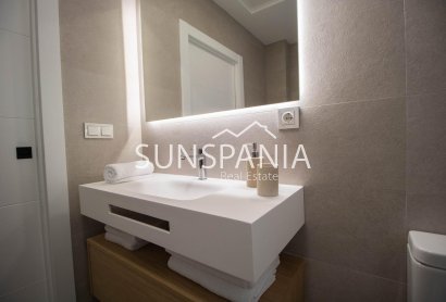 Obra nueva - Chalet -
Finestrat - Puig Campana Golf