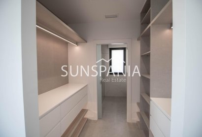 Obra nueva - Chalet -
Finestrat - Puig Campana Golf