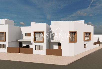 Obra nueva - Adosado -
San Javier - pueblo