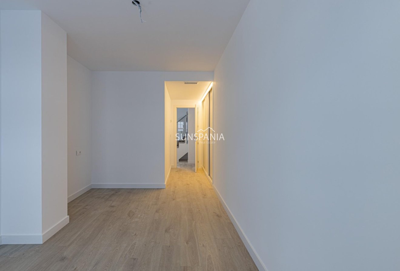 Obra nueva - Ático -
Murcia - Centro