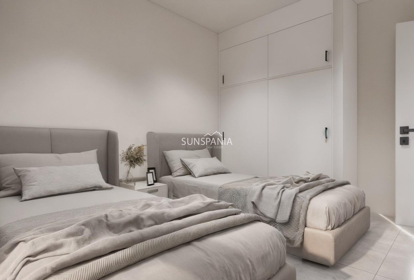 Obra nueva - Chalet -
Los Montesinos - La Herrada