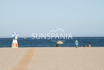 Nouvelle construction - Appartement -
Vera - Pueblo Salinas