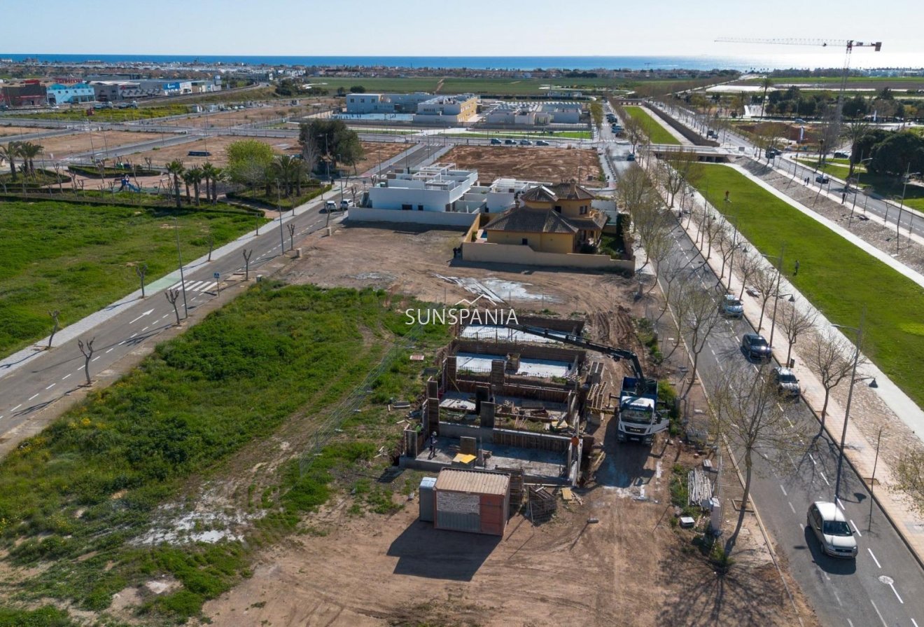 New Build - Villa -
Pilar de la Horadada - pueblo