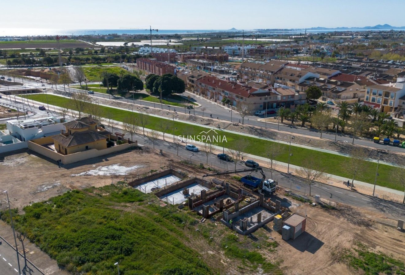 New Build - Villa -
Pilar de la Horadada - pueblo