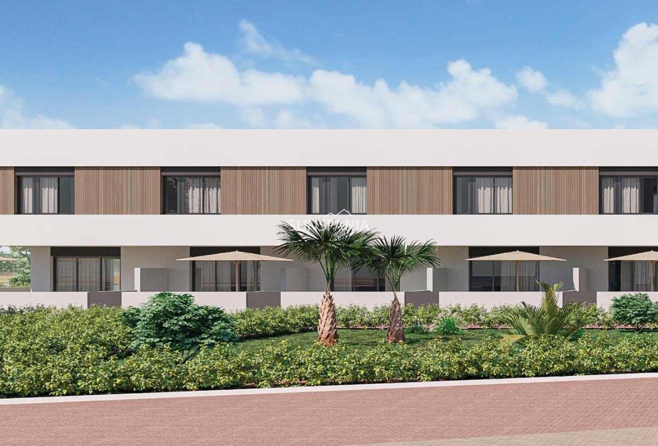 Obra nueva - Adosado -
Pilar de la Horadada - pueblo