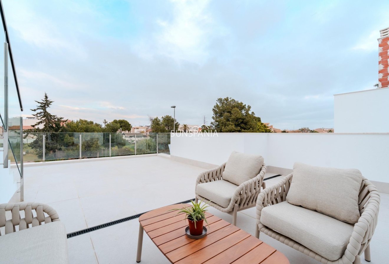 Nouvelle construction - Maison indépendante -
Los Alcazares - Torre del Rame