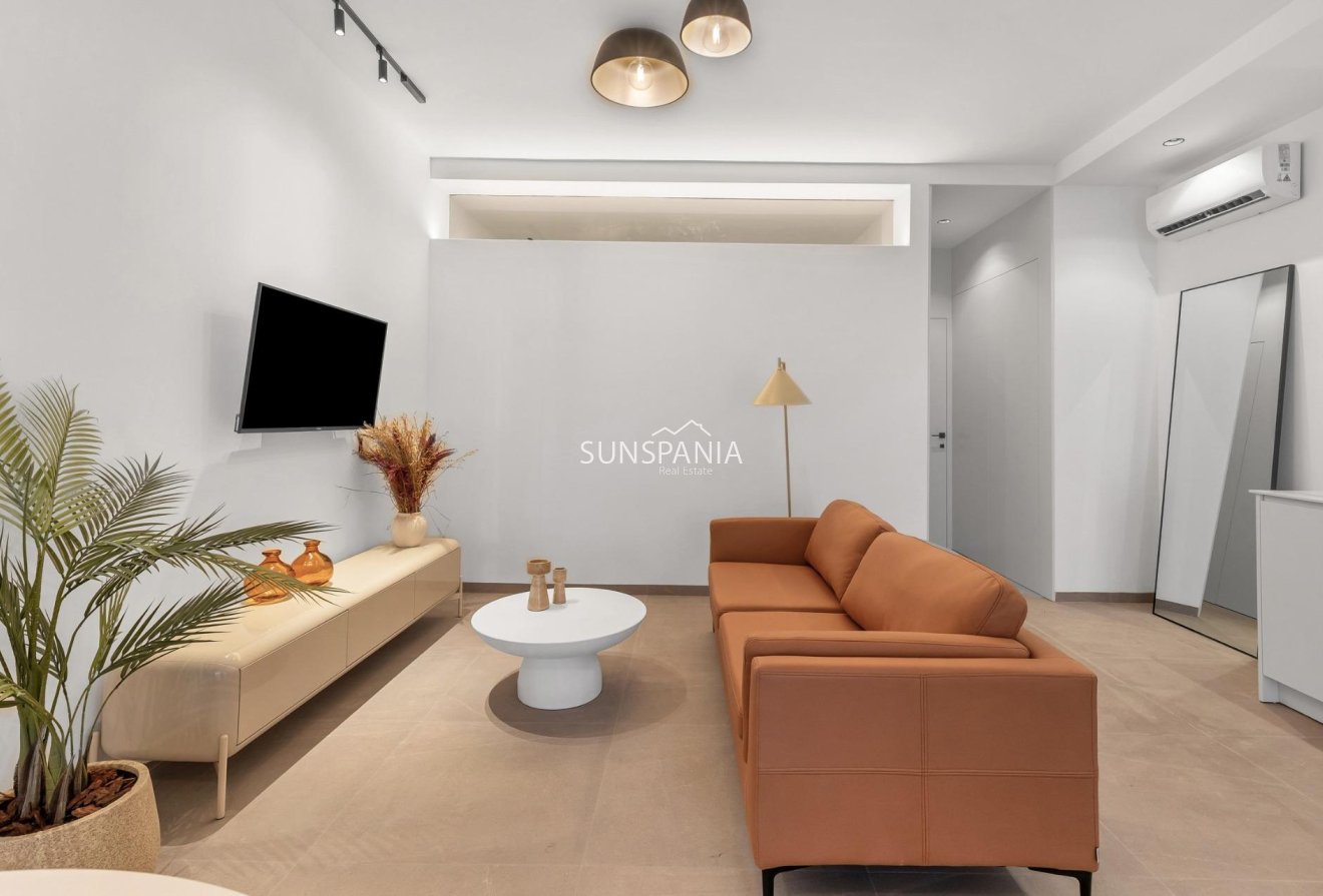 Obra nueva - Piso -
Torrevieja - Playa Los Naufragos