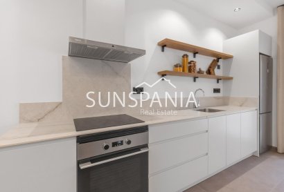 Obra nueva - Piso -
Torrevieja - Playa Los Naufragos