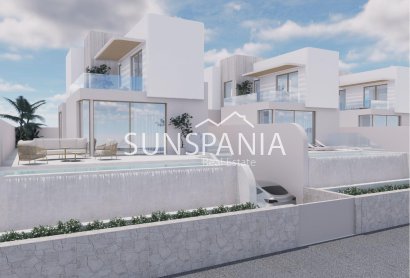 Obra nueva - Chalet -
Algorfa - Castillo De Montemar