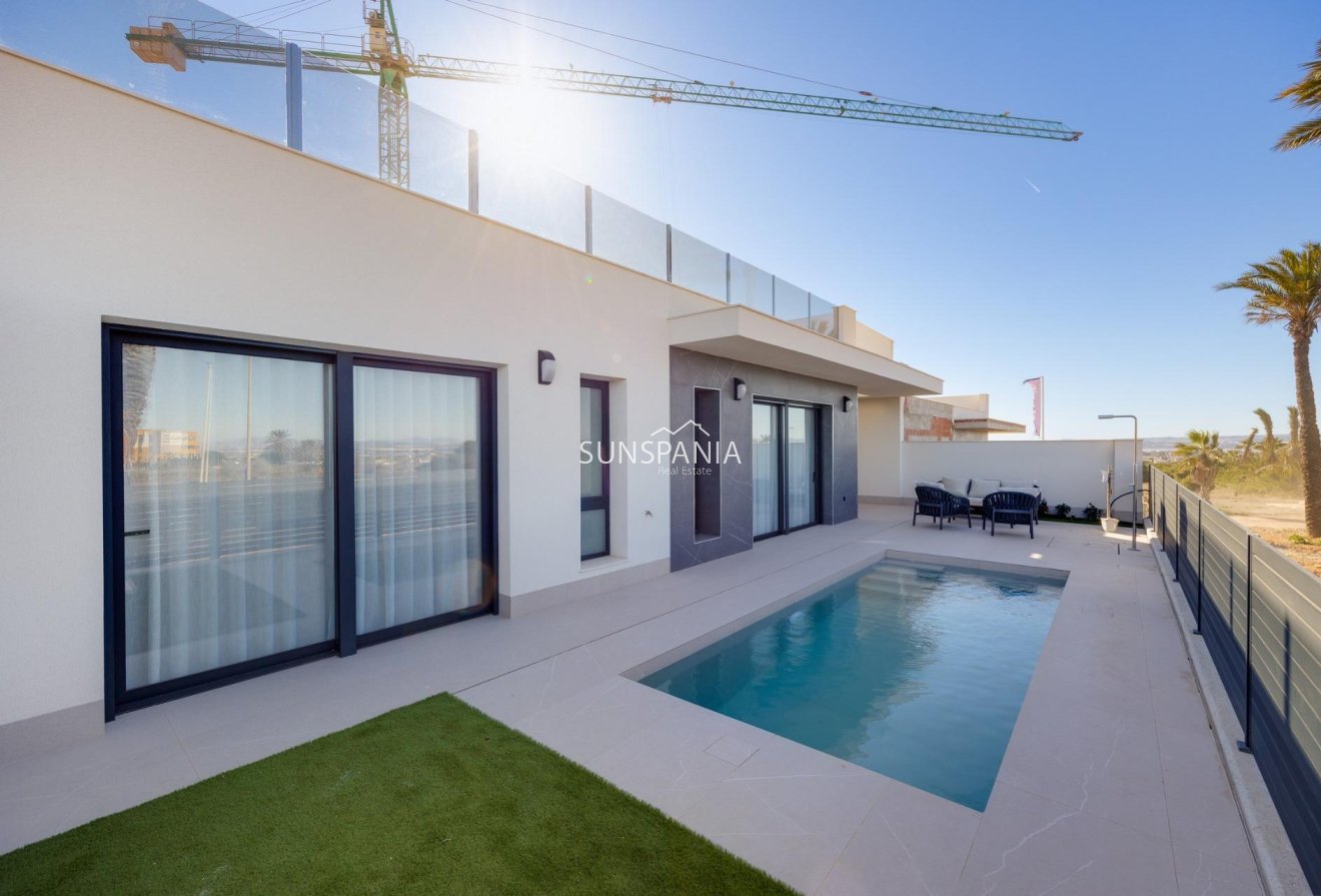 New Build - Villa -
Torrevieja - Sector 25