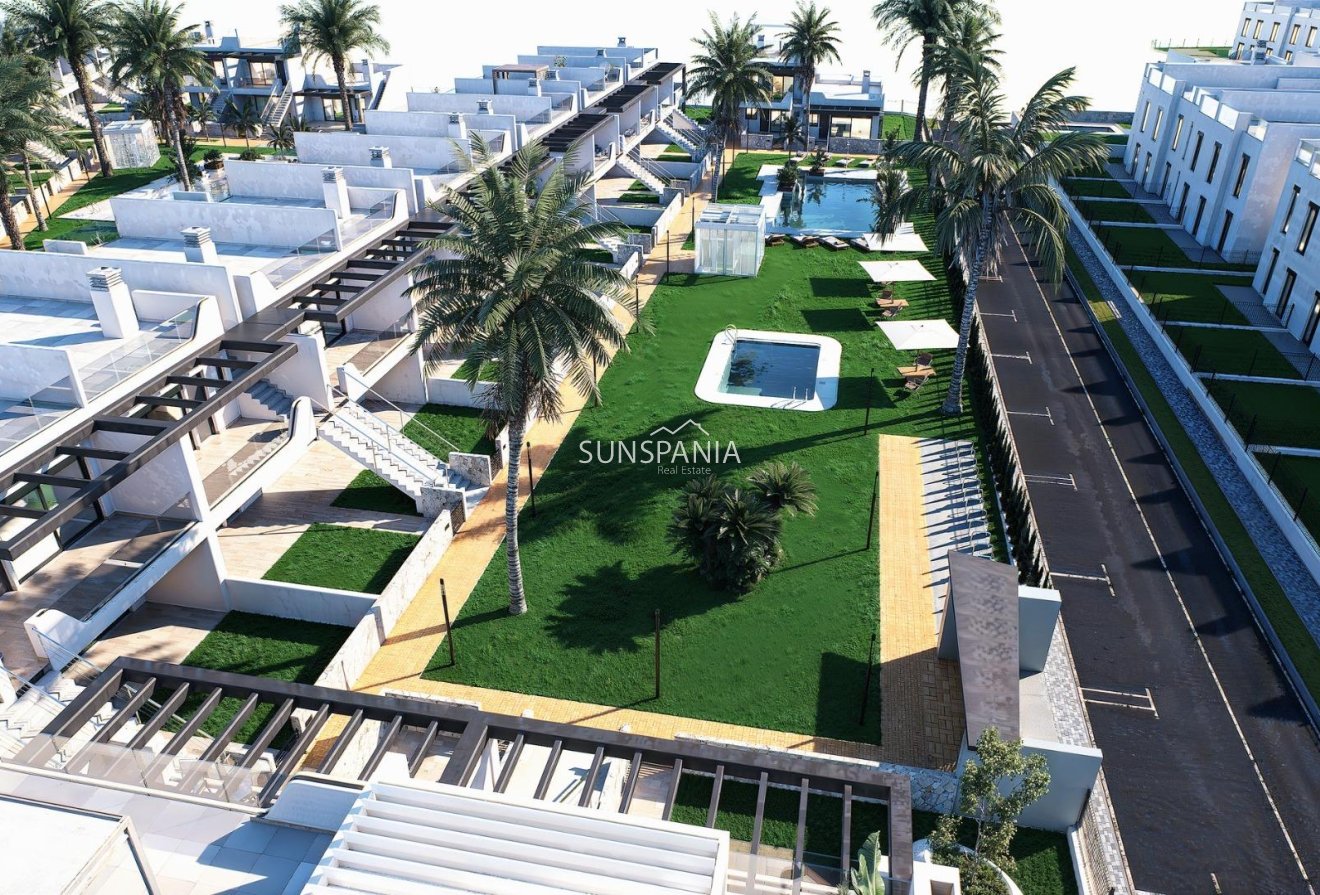 Obra nueva - Piso -
Pilar de la Horadada - pueblo