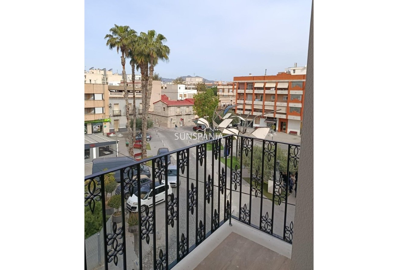 Obra nueva - Piso -
Bigastro - centro