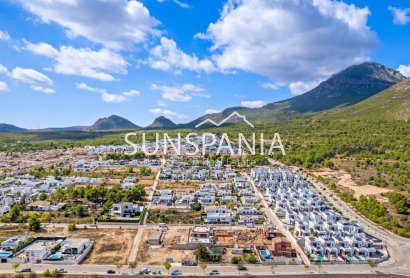 Obra nueva - Chalet -
Polop - Novapolop