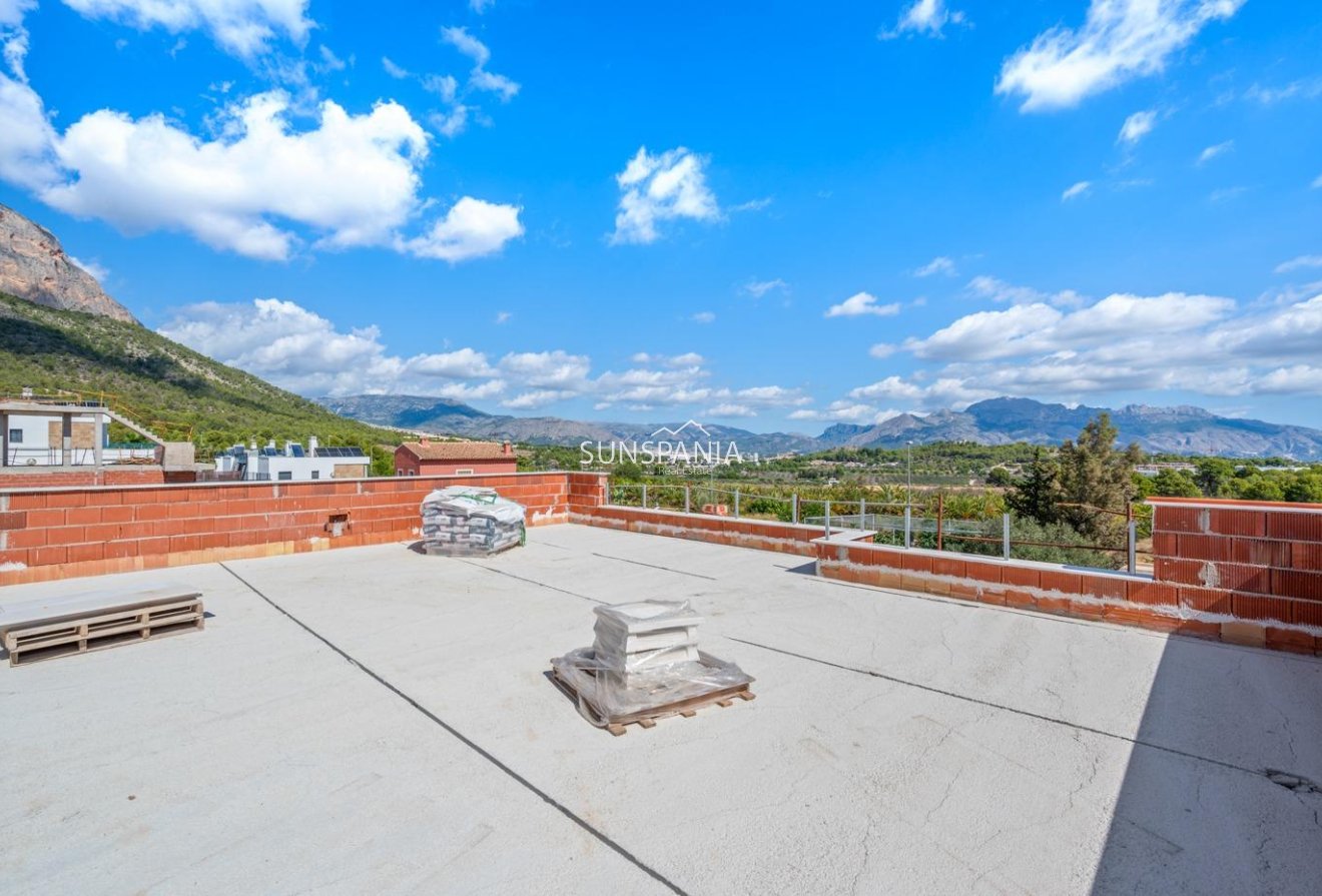 Obra nueva - Chalet -
Polop - Novapolop