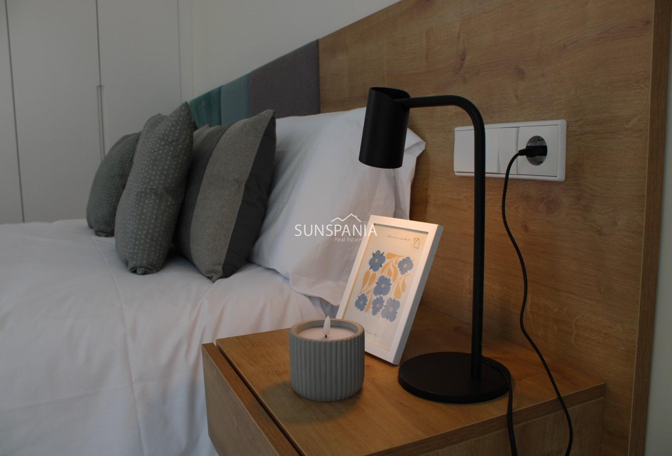 Obra nueva - Chalet -
Pilar de la Horadada - Torre De La Horadada