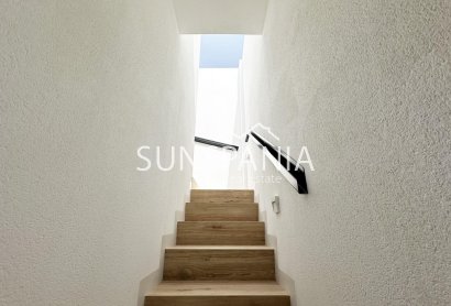 Obra nueva - Chalet -
Pilar de la Horadada - Torre De La Horadada