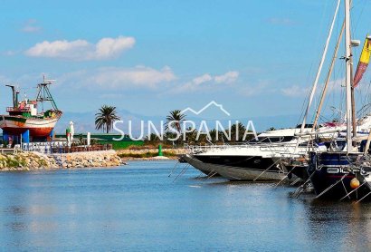 Obra nueva - Piso -
Guardamar del Segura - Avda del Puerto