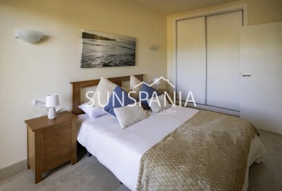 Obra nueva - Piso -
Vera - Puerto del Rey