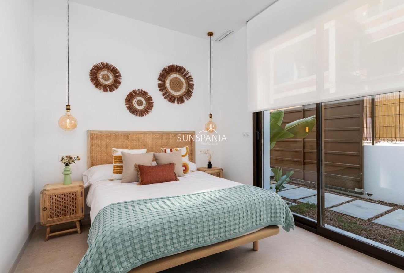 Obra nueva - Chalet -
Los Alcazares - Serena Golf