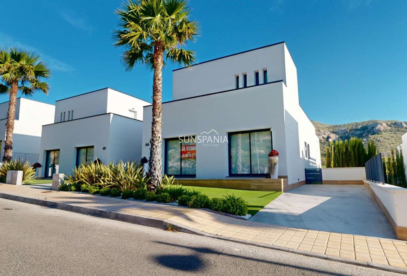 Reventa - Chalet -
Monforte del Cid - Font del Llop